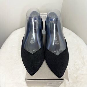 Rothy's Classic Black Pointed Loafers Sz 9